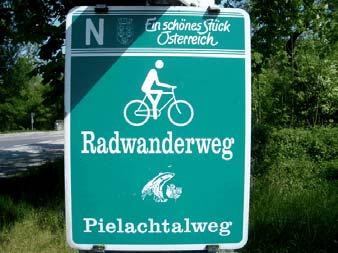Die Route ist am besten mit dem Trekkingoder Mountainbike befahrbar. Anreise: Von Wien Westbahnhof nach Melk (Bhf).