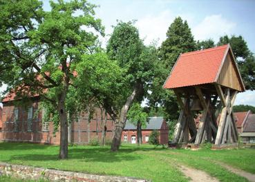 UNSERE GEMEINDEN Rohlsdorf wurde 1325 als Rulevestorppe zum ersten mal urkundlich erwähnt.