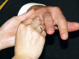 Die Andacht zur Eheschließung Wenn ein Partner keiner christlichen Kirche angehört, bieten wir die Andacht zur Eheschließung an.