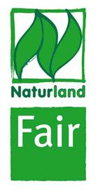 Sozial-Siegel und Umwelt-Siegel für faire Produkte und Bio-Produkte Naturland Fair Infos: www.naturland.de Das Siegel ist vom Verband für ökologischen Landbau e.v. Es ist ein Netzwerk für Bauern auf der ganzen Welt.