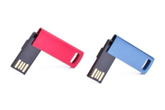 USB Stick Shaft (gold) Goldene Shaft Variante. Die glänzende Oberfläche bietet einen schönen Kontrast zur matten Gravur.
