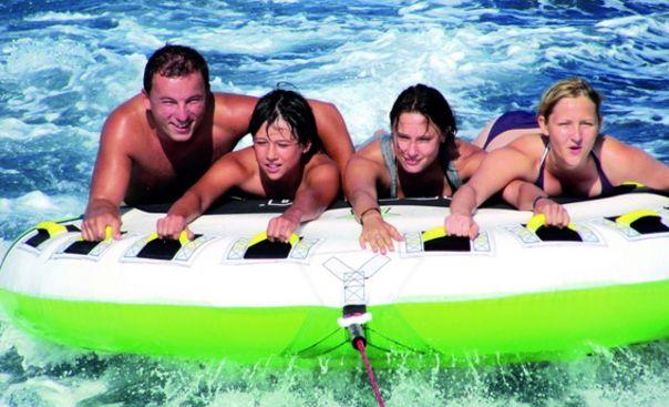 Süddalmatien Rad & Schiff Family ahoi REISEBESCHREIBUNG Radeln und Rafting auf Kroatiens Inseln Die Sommer-Erlebniskreuzfahrt in Süddalmatien ist ein besonders familienfreundliches Inselhüpfen, bei