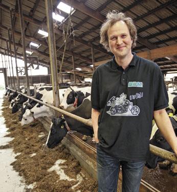Joachim Schoof ist Milcherzeuger aus Leidenschaft. Er hat seinen Betrieb für die Zukunft gerüstet. Gesund und langsam gewachsen Für Milcherzeuger Joachim Schoof ist Wachstum nicht alles.