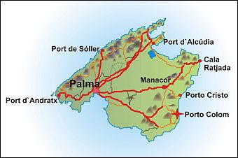 Porto Colom liegt ca. 80 km südöstlich vom Flughafen in Palma entfernt und ist somit weit genug weg vom Ballermann.