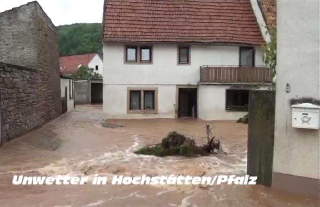 Extremwerte Unwetter 29. 30. Mai 2016 Hochwasser in Hochstätten 24-Stunden- Niederschlagssumme* * Basis: 24-Stunden Niederschlagssumme im Kreis Bad Kreuznach: 29.