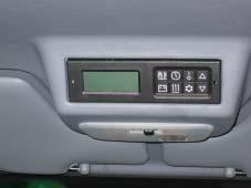 Bedienelement Schalter Zuheizer Der Schalter Zuheizer befindet sich im Mittelteil des Armaturenbrettes. Einschalten Schalter drücken, die Kontrollleuchte leuchtet auf.