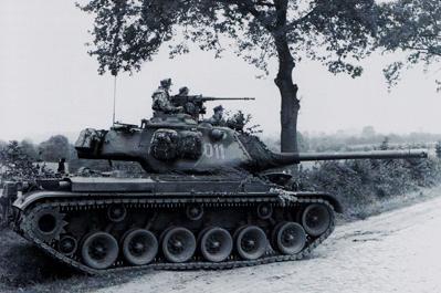 Herbst 1959 - Teilnahme an der Übung Ulmer Spatz - Im Herbst 1959 nahm das Panzerbataillon 273 (LL) neben den Panzerbataillonen 123 aus AMBERG, dem Panzerbataillon 124 aus GRAFENWÖHR, dem PzBtl 294