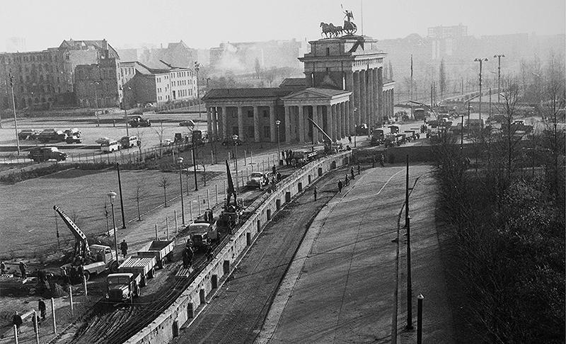 1960 kam es zwischen dem Panzerbataillon 273 (LL) und dem US-Transportbataillon 29 zum ersten deutschamerikanischen Soldatenaustausch im Süddeutschen Raum.