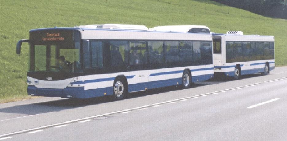 - 5 - Diesel- Buszüge werden neben dem XXL- Postauto im Schweizer öffentlichen Verkehr gegenwärtig nur von den Zugerland Verkehrsbetrieben (ZVB) eingesetzt, und zwar mit 12 von Hess Bellach im Jahr