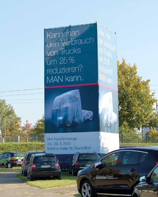 Werbetürme Mit mehr als 160 m 2 Werbefläche auf vier Seiten sind die Werbetürme ein Premium- Werbeträger der Deutschen Messe. Mit einer Höhe von ca.