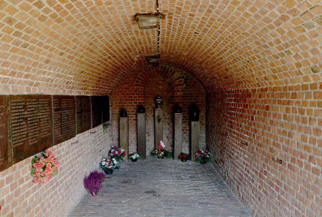 Verbindungslinien zwischen Euthanasie -Morden und Holocaust-Verbrechen kommando unter der Leitung des SS- Untersturmführers Herbert Lange.