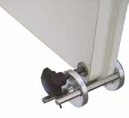 > Kantenschutz Ermöglicht einen sicheren Schutz der Ecken und Kanten von Türen und Platten während des Transports. Gewicht Klemmbreite stufenlos mm kg mm m/0117.00.000.101 70x75x120 0.