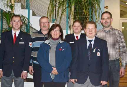 März 2015 Generalversammlung Unser Bild zeigt die Geehrten zusammen mit Gruppenleiter Hans-Peter Thiel (links) und Alexandra