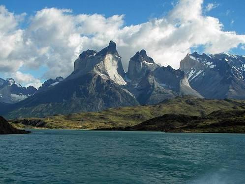 Dort haben Sie dann den Transfer in Ihr Hotel und den Rest des Tages frei. Willkommen im chilenischen Teil Patagoniens.