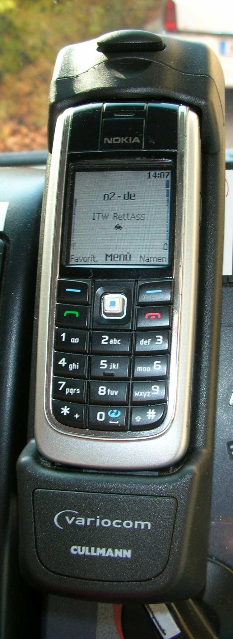 Telekommunikation - Mobilfunk Freisprecheinrichtungen für Mobiltelefone im Fahrer- und