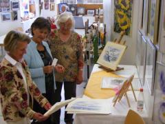 Senioren zeigen Arbeiten (2006) Bodenseekreis - Zum 13. Mal veranstaltet in diesem Jahr der Kreisseniorenrat (KSR) eine Ausstellung für ältere Menschen, die handwerklich oder künstlerisch tätig sind.