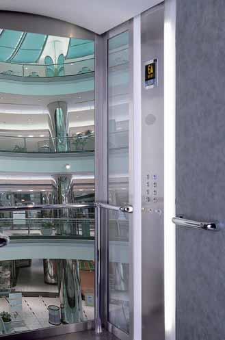 Es ergibt sich ein sehr harmonisches Bild des LUMINA-Fahrkorbes, mit dem selbst kurze Aufzugsfahrten zum Vergnügen werden.