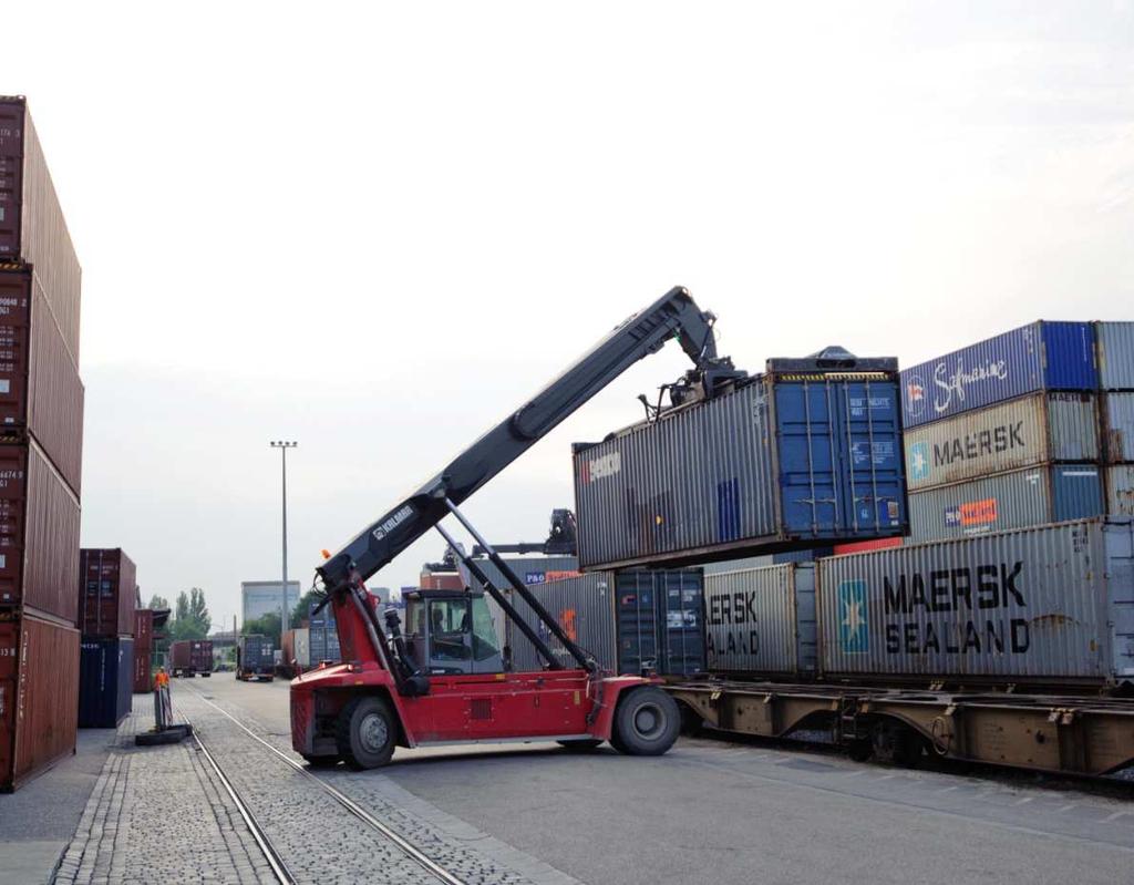 Im Containerverkehr stehen die Zeichen im bayernhafen Regensburg auf Wachstum: 2013 schlug der