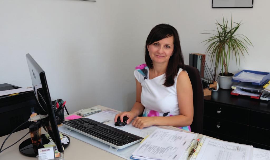 Herr Marcin Roƶek / Geschäftsführung Frau Emilia Roƶek / Büromanagement Firma ROƵEK-TREPPEN wurde im Jahre 2003 gegründet.