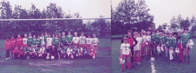 1983 den Verein Kirchhörder SC (liegt bei Dortmund), der uns im letzten Jahr mit Jugendmannschaften besucht hat. hinten von links: Hans Sieghold; Peter Blohm; Rolf Dreiocker; Manfred Warum;.