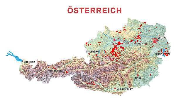 1 Text Wenn man Österreich sagt, dann stellen wir uns die verschneiten Gipfel der Alpen vor, die grüne Wiesen, schöne Schlösser, Burgen und ausgezeichnete Schokolade.