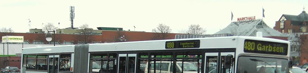 Der Bus trägt das Kennzeichen M-KC 7917 und weist als Besonderheit eine 4. Türe auf.