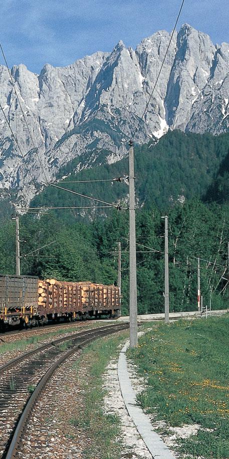 SONDERFÄLLE Privatbahnen Freie Fahrt für Konkurrenz 66 Schmalspurbahnen Zukunft ungewiss 76 Grenzfall Fern, ferner, Außerfern 80 Zukunft ungewiss Um die Zukunft der beiden Zahnradbahnen auf den