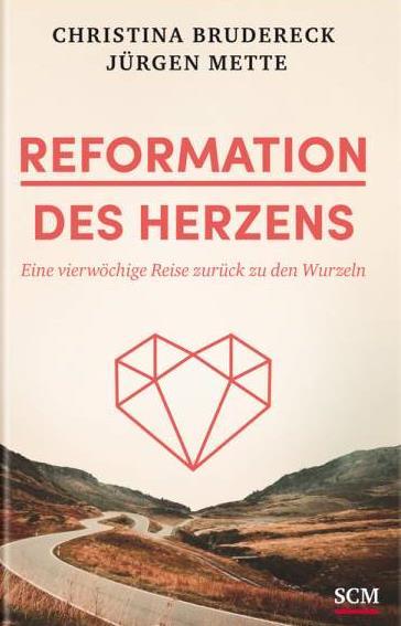 Christina Brudereck und Jürgen Mette nehmen uns mit auf eine Reise zu den vier Entdeckungen der Reformation: Gnade, Bibel, Christus und Glaube.