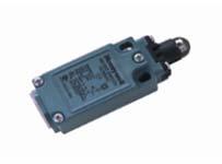 HW03811 IEC 60947-5-1-3 Belastbarkeit: 300VAC/250VDC 10A 62x30,5x31mm Kabeleinführung 20mm Umgebungstemperatur -10 bis 80 C Grenztaster nach EN50047 Rollenhebel GLEB01A1B HW01006 GLE Robustes Gehäuse