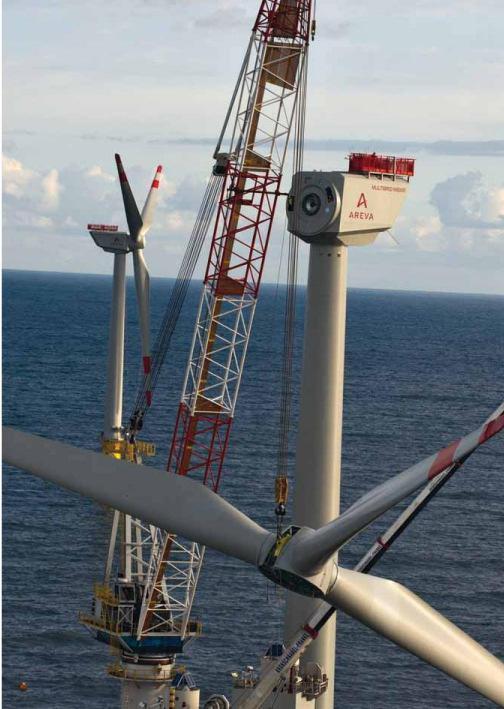 DAMIT SICH DER ROTOR DREHT MODERNSTE TECHNIK FÜR OFFSHORE-WINDKRAFTANLAGEN Mit dem Wandel in Richtung Offshore-Technologie sehen sich die Entwickler von Windkraftanlagen einer Vielzahl von neuen