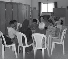 Rosa-Wainer-Stipendiums, arbeitet im Kindergarten in Schatila; Nachhilfekurse in Ein al-helweh Abb.