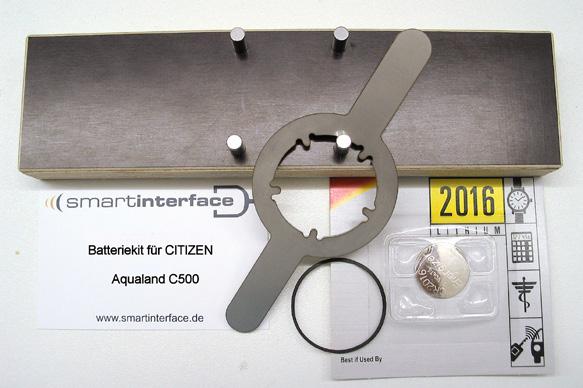 Bedienungsanleitung Lünettenschlüssel-Set für Citizen Aqualand 500 Bedienungsanleitung Lünettenschlüssel-Set Das Lünettenschlüssel-Set beinhaltet den Lünettenschlüssel, eine Werkbank, den Dichtring