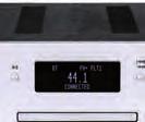 Helligkeitsregulierung abschaltbare Backlight-LED Abmessungen H x B x T: 90 x 435 x 380 mm Gewicht: 11 kg silber Unico CD Uno Hybrid CD Player mit Digitalausgang Class A