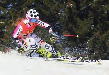 schen Meisterin im Slalom aus dem Vorjahr verteidigen konnte und im Riesenslalom den Titel mit Platz 2 nur knapp verfehlte.