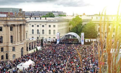 Juni 20 statt. Mehr als 25.000 Musikfans kamen und feierten Daniel Barenboim, die Pianistin Yuja Wang und die Staatskapelle Berlin.