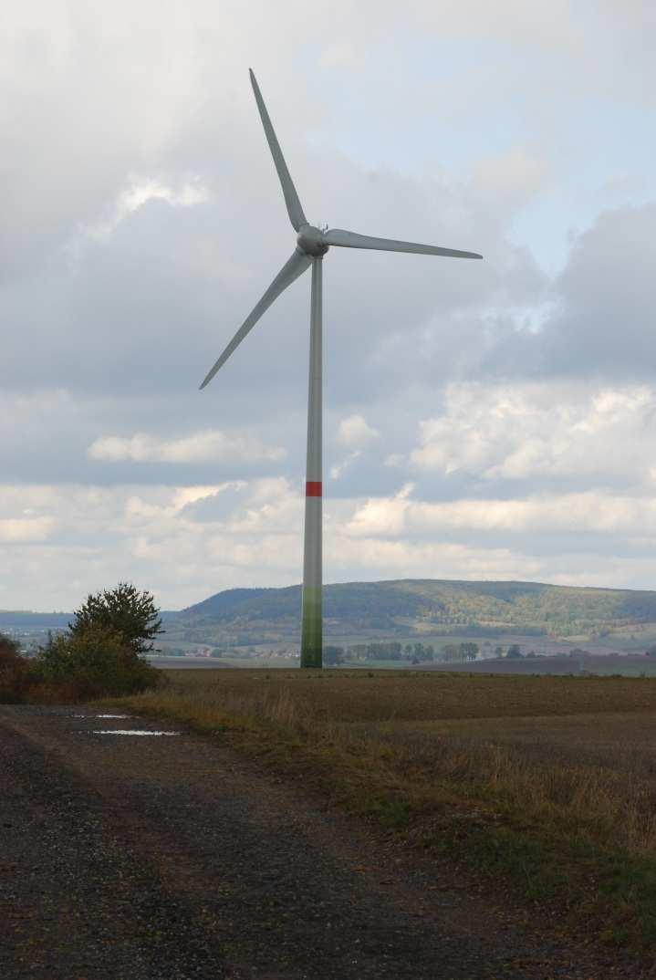 Erweiterung, 3 x Enercon E70 Leistung: je 2 MW Nabenhöhe: 85 m Rotordurchmesser: 71 m Inbetriebnahme: Nov. 2005 Stromproduktion: 9,6 Mio.