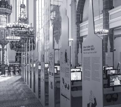 Ausstellung, Salons und Entdeckertouren Vielseitiges Programm zum Querdenker-Projekt in Thüringen AKTUELL 500 Kirchen 500 Ideen. Querdenker in Thüringen 2017 heißt die Ausstellung, die seit dem 13.