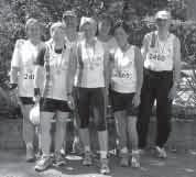 Laufend reisen Genusslauf in Dresden Nach der Teilnahme am 25-km-Lauf von Berlin im letzten Jahr suchte unsere Laufgruppe für 2003 eine Alternative.