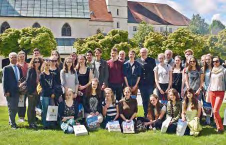 Schüler aus Piliscsaba/Ungarn zu Gast in Altötting Foto: Stadt Altötting Am 15.
