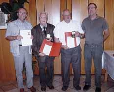 Willi Kretschmer wurde im Beisein von BO Rupert Kammerer und HBO Alfred Huber die Landesmedaille in Gold, Obm.-Stv. Ernst Sinnhuber die Landesmedaille in Silber verliehen.