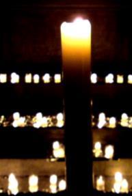 00 Uhr 21.30 Uhr in der Frankenberger Kirche Musik bei Kerzenschein Die einzelnen Darbietungen dauern nur 30 Minuten. Die Kirche ist dabei von Kerzen illuminiert.