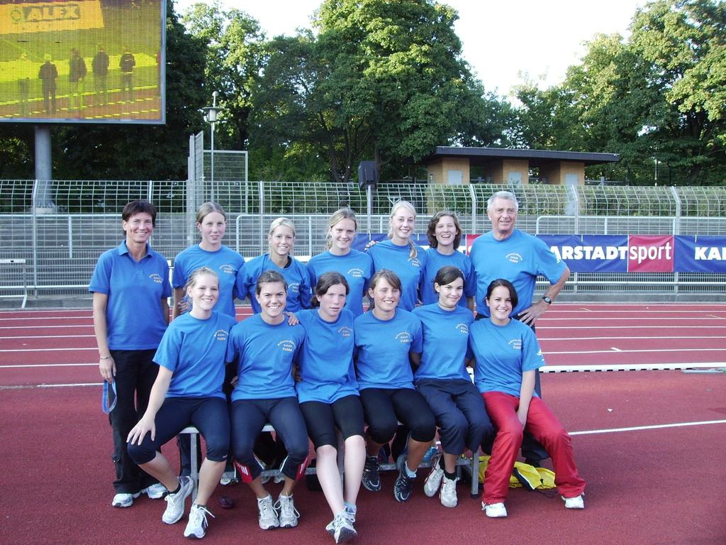 Bundesfinale Jugend trainiert für Olympia 2005 in Berlin RMS-Schule Fulda mit Athleten des TV Flieden 2006 Einzelkämpfer Antonia Werner kommt nach ihrem Verletzungsjahr 2005 wieder in Schwung und