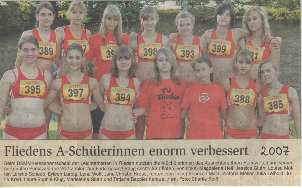 Christina Reichenauer siegt zum 6. Mal im Sparkassen-Grand-Prix. Mini-Leichtathletikgruppe wird ins Leben gerufen.