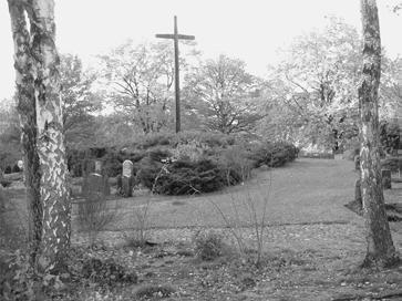 FRIEDHOF Auf dem Friedhof liegt ein Toter Der Friedhofsgärtner Wilhelm war die Ruhe selbst. Er hatte alle Zeit der Welt, wenn er mit unentschlossenen Angehörigen eine Grabstelle aussuchte.