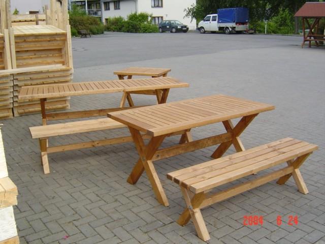 Holzwaren Gartenbänke und Tische Kombination Tisch - Bänke in verschiedenen Größen in