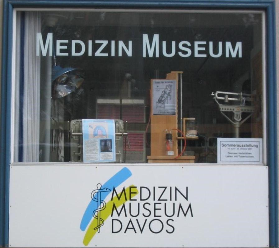 Medizinmuseum Ort: Platzstrasse 1 Davos Platz Öffnungszeiten: Dezember bis März und Juli bis Oktober Di und Do 17:00 19:00 Auf Anfrage: Führungen und Öffnungen für Gruppen und Einzelpersonen sind