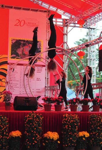 Zusammen mit den Bremer Stelzenläufern wurde eine zweiminütige Showeinlage eingeübt, welche an vier Stationen der Internationalen Neujahrsparade in Hong Kong gezeigt werden sollte. Am 24.