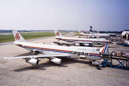Februar 1979 absolvierte die Maschine ihren ersten Flug nach Hong Kong. Die LX-DCV war damals das größte, jemals in Luxemburg registrierte Flugzeug.