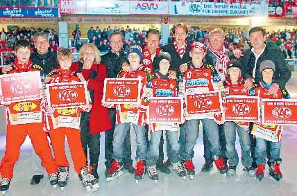 42 90 / 5. Februar 09 Neue Eis-Arena im Westen von Klagenfurt wird immer konkreter Gemeinsam für den KAC Die Stadt Klagenfurt steht geschlossen hinter dem Eishallenprojekt des KAC.
