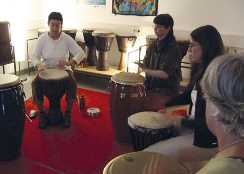 Musik Musik Latin Percussion Afrikanisches Trommeln für Leute mit Rhythmusgefühl und Spaß am gemeinsamen Musizieren Eine rhythmische Reise durch Südamerika und die Karibik bis hin zu den